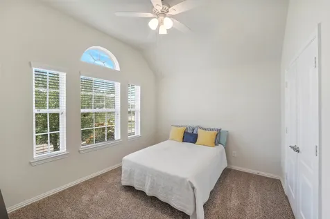9815 Shimmering Lakes Drive Rosharon TX 77583