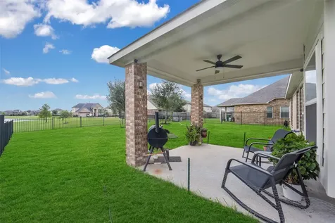 9815 Shimmering Lakes Drive Rosharon TX 77583
