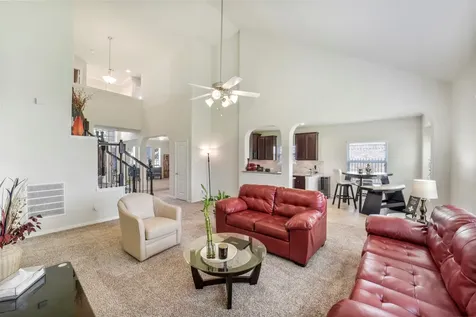 9815 Shimmering Lakes Drive Rosharon TX 77583