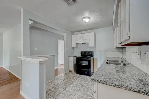 3406 Saint Benedict Street Houston TX 77021