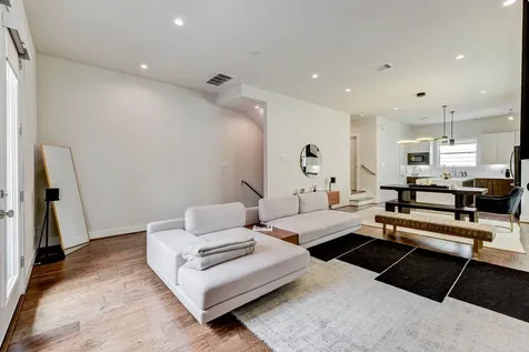 5857 Dolores Street Houston TX 77057