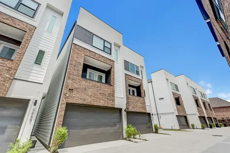 5857 Dolores Street Houston TX 77057