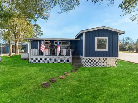 157 Lakeview Drive S Livingston TX 77351