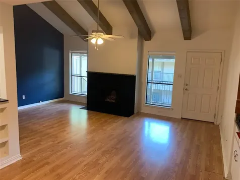 1100 Augusta Drive 18 Houston TX 77057
