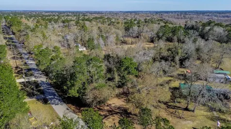 378 County Road 381 Cleveland TX 77328