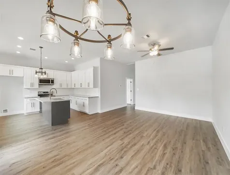 4818 Paula Street A Houston TX 77033