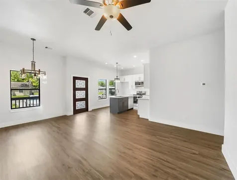 4818 Paula Street A Houston TX 77033