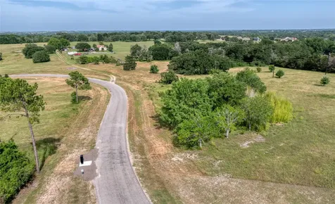 4450 Orchard Oaks Lane Brenham TX 77833