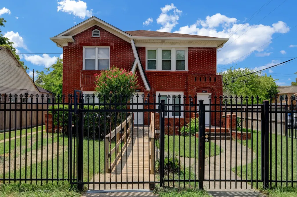 3002 Isabella Street Houston TX 77004