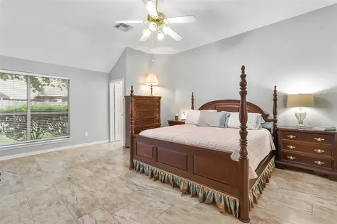 15714 Spring Trail Houston TX 77095