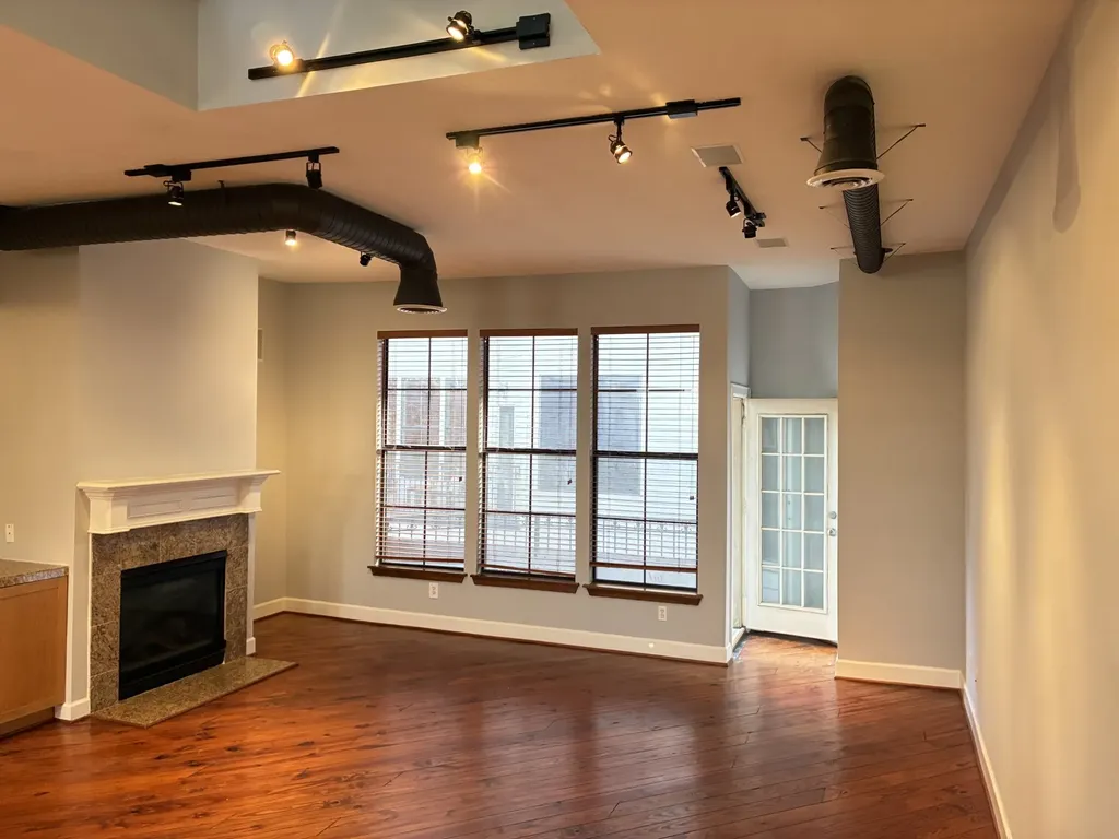 1000 Columbus Street C Houston TX 77019