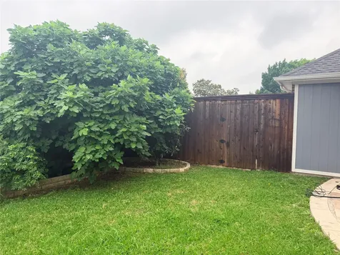 2220 Sky Harbor Drive Plano TX 75025