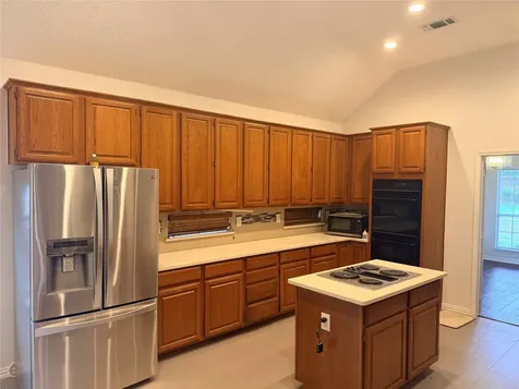 2220 Sky Harbor Drive Plano TX 75025