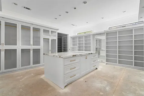 5324 Holly Springs Drive Houston TX 77056