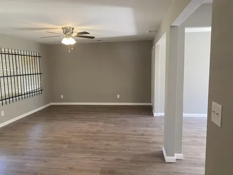 5962 Southwind Street Houston TX 77033