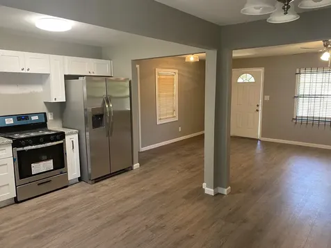 5962 Southwind Street Houston TX 77033