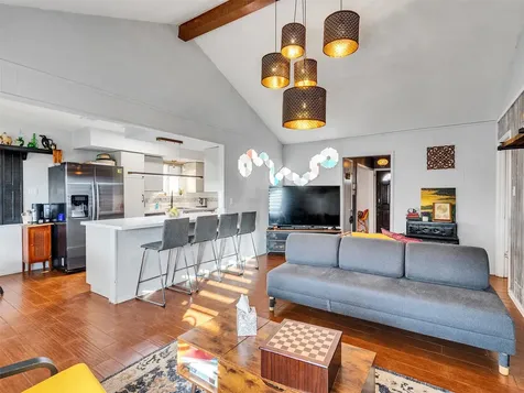 7282 Shady Corners Lane Houston TX 77040