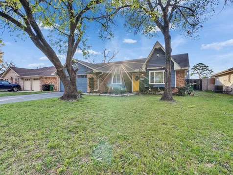7282 Shady Corners Lane Houston TX 77040