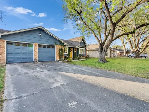 7282 Shady Corners Lane Houston TX 77040