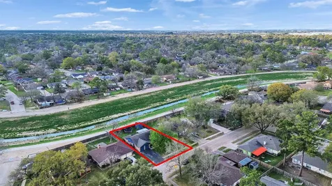 7282 Shady Corners Lane Houston TX 77040