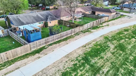 7282 Shady Corners Lane Houston TX 77040