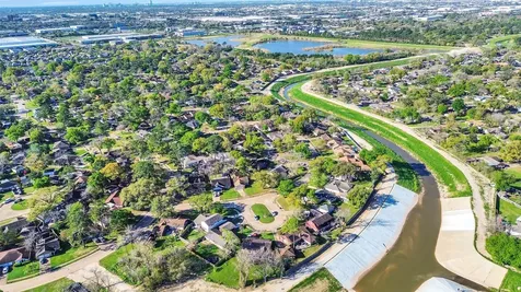 7282 Shady Corners Lane Houston TX 77040