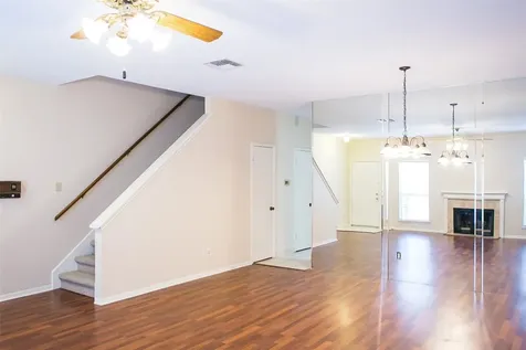 3098 Holly Hall Street 3098 Houston TX 77054
