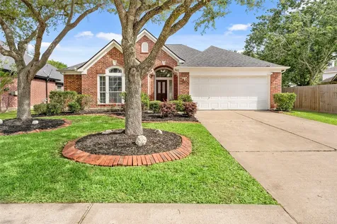 4312 Running Pine Drive League City TX 77573