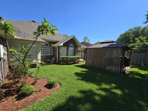 6615 High Knoll Drive Sugar Land TX 77479