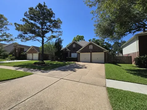 6615 High Knoll Drive Sugar Land TX 77479