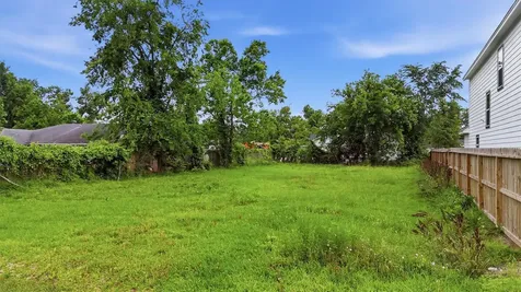 7938 Record Street Houston TX 77028
