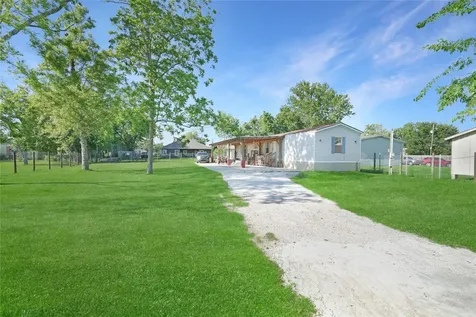 639 Reuben White Drive Crosby TX 77532