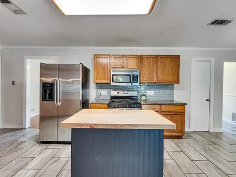 12317 23rd Street Santa Fe TX 77510