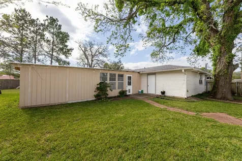 1327 Hodges Lane Wharton TX 77488