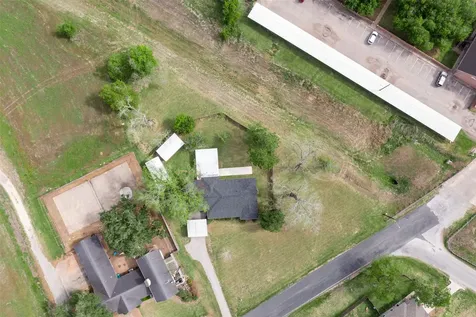 1327 Hodges Lane Wharton TX 77488