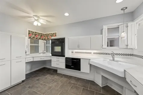 1327 Hodges Lane Wharton TX 77488