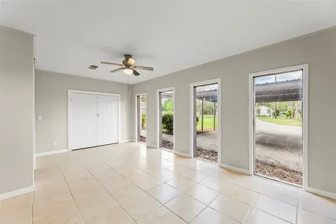 1327 Hodges Lane Wharton TX 77488