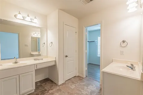 8117 Silverton Creek Lane Houston TX 77040