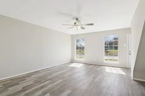 9114 Kempwood Drive 9114 Houston TX 77080