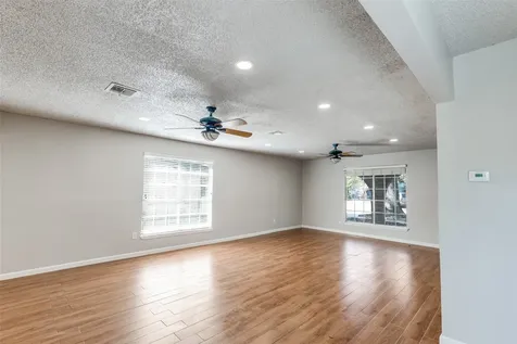 7218 Jadewood Drive Houston TX 77088