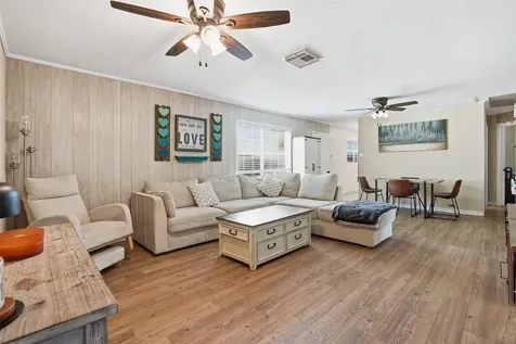 2117 Estate Drive Deer Park TX 77536