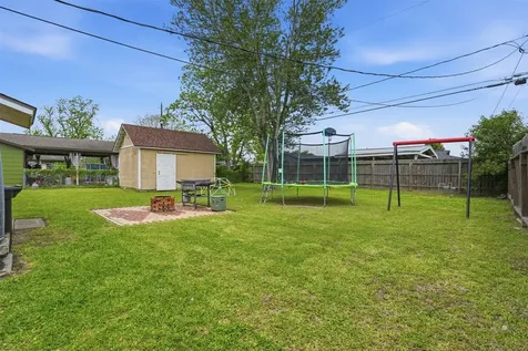 2117 Estate Drive Deer Park TX 77536