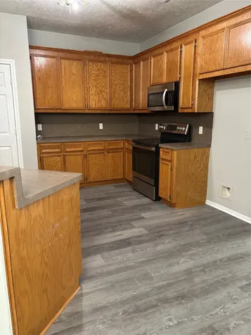 211 Oaks Grande Drive Baytown TX 77523