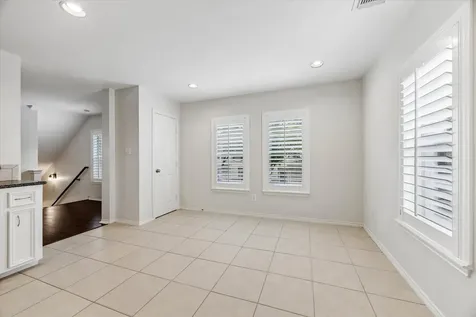 922 W Heights Hollow Lane W Houston TX 77007