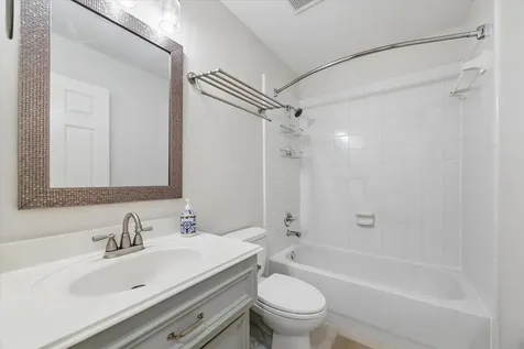 922 W Heights Hollow Lane W Houston TX 77007