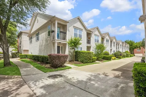 922 W Heights Hollow Lane W Houston TX 77007