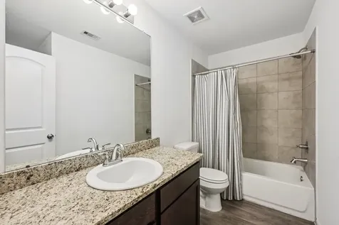 852 Road 5138 Cleveland TX 77327