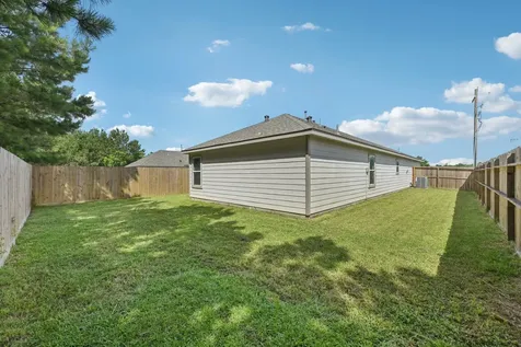 852 Road 5138 Cleveland TX 77327