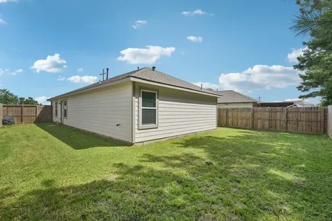 852 Road 5138 Cleveland TX 77327
