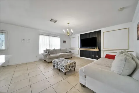 611 Remwick Drive Houston TX 77073